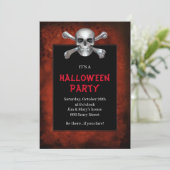Gothic Skull Crossbones Red Grunge Halloween Party Kaart (Staand voorkant)