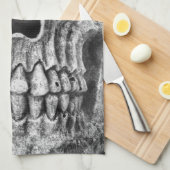 Gothic Skull Face Black and White Close Theedoek (Quarter Fold)