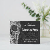 Gothic Skull Halloween Party Spooky Budget Briefkaart (Staand voorkant)
