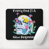 Gothic Skull Mushroom Flowers Every End Is A New B Muismat (Met muis)