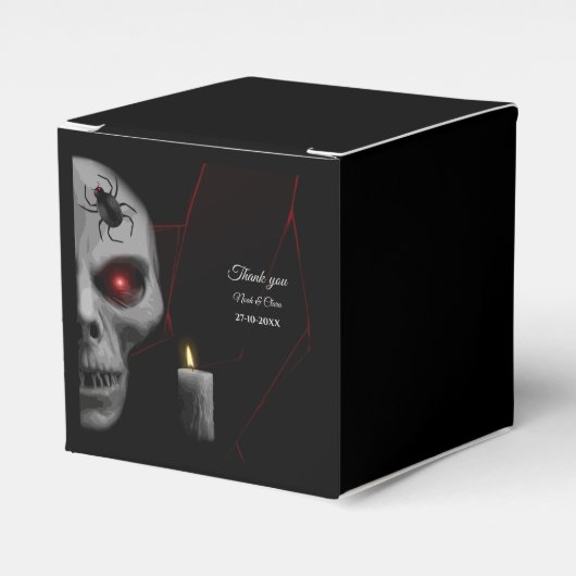 Gothic Skull Spider Candle - Dark Moody Halloween Bedankdoosjes (Voorkant Zijde)