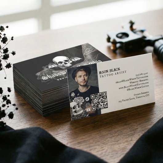 Gothic Skull Tattoo Artist Studio Photo QR Code Visitekaartje