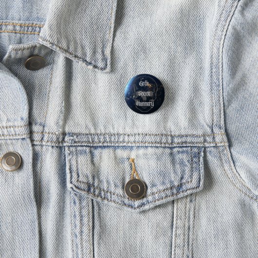 Gothic Space Nunnery - Gideon IX Ronde Button 3,2 Cm (In situ)