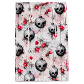 Gothic Spooky Christmas Skulls Medium Cadeauzakje (Voorkant)