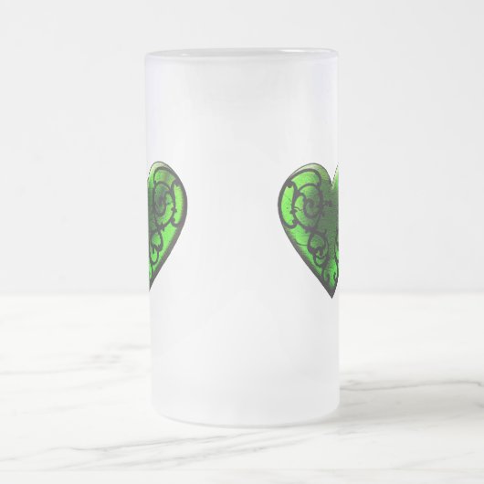 Gothic St. Patrick's Day Green Heart Mok (Center)