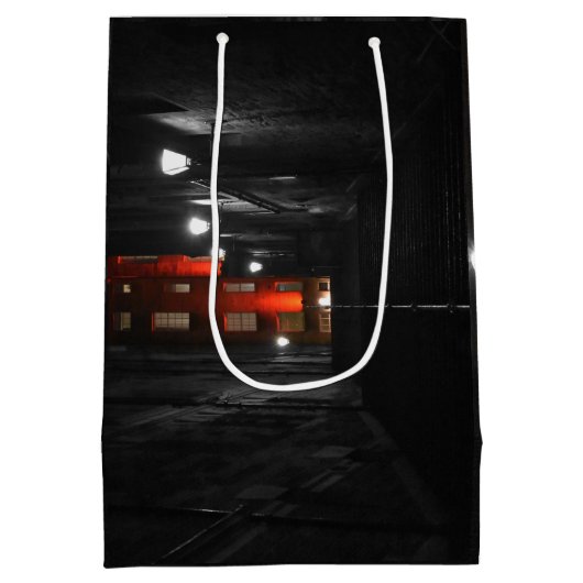 Gothic Staircase Medium Cadeauzakje (Achterkant)