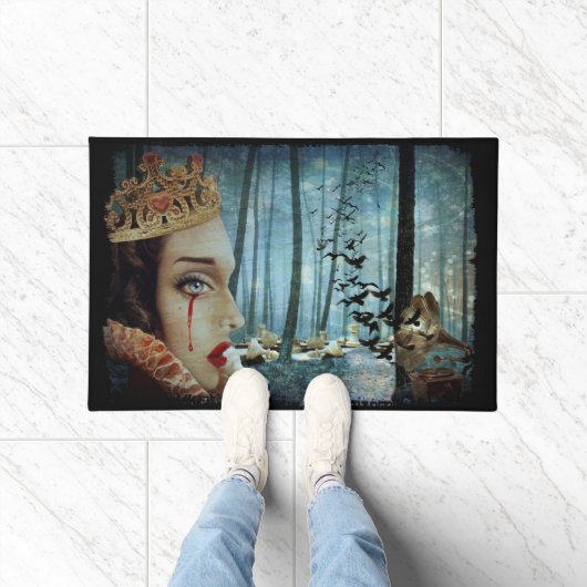 Gothic Surreal Unieke Collage Sad Queen of Hearts Deurmat (Binnen)