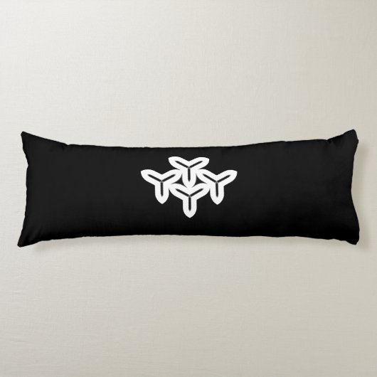 Gothic Tri-blade Lichaamskussen (Voorkant)