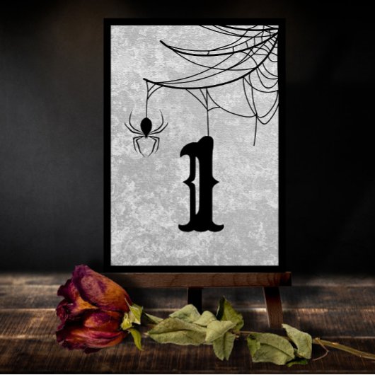 Gothic Wedding Spider Web Halloween Table Number Bedankkaart