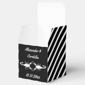 Gothic White Wedding Scorpions Custom Bedankdoosjes (Geopend)