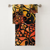 Gothic Window Rainbow Pride Bad Handdoek (Insitu)