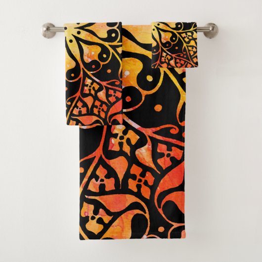 Gothic Window Rainbow Pride Bad Handdoek (Insitu)