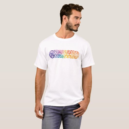Gothic Window Rainbow Pride T-shirt (Voorkant volledig)