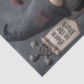 Gothische Halloween kabouter met 'Geboren in het D Tissuepapier (Detail)