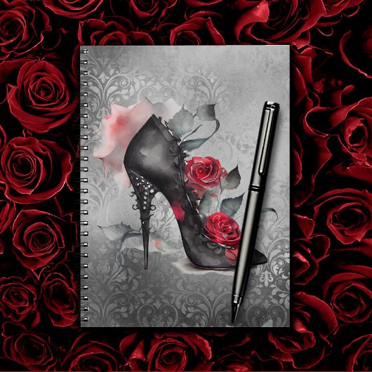 Gothische Mode met Stiletto en Red Rose Splash Notitieboek
