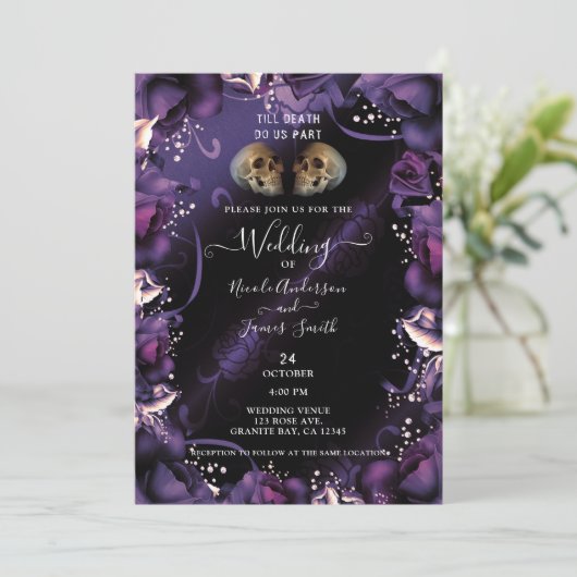 Gothische spieren en Paarse Rozen Halloween Weddin Kaart (Staand voorkant)