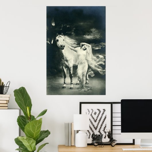 Gothische vrouw met wit paard poster (Thuiskantoor)