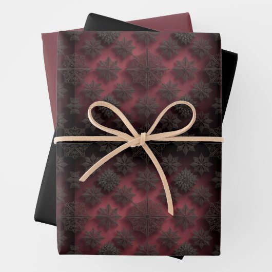 Gothmas Black Floral Pattern on Deep Crimson Red  Inpakpapier Vel (In situ)