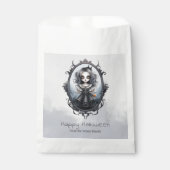 Gotisch Meisje in Victoriaans Spiegel Gelukkig Hal Bedankzakje (Voorkant)