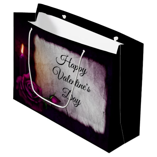 Gotisch Roos, kaars en Valentijnse perkamenten Groot Cadeauzakje (Voorkant Gekanteld)
