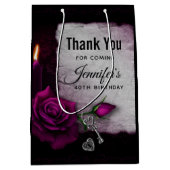 Gotisch Roos, kaarsen, perkamenten en andere aardb Medium Cadeauzakje (Voorkant)