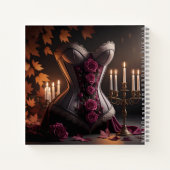 Gotisch Victoriaans korset Paarse Rozen Herfst Her Notitieboek (Achterkant)