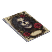 Gotisch Vrouw Schedel en Rozen Notitieboek (Rechterzijde)