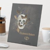 Gotische Bloemen Schedel Vlinders Huwelijk Reclamebord Met Voetstuk (Insitu)