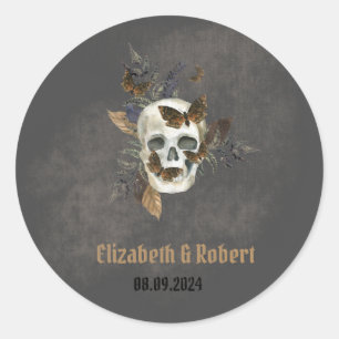 Gotische bloemenskelet vlinders bruiloft  ronde sticker