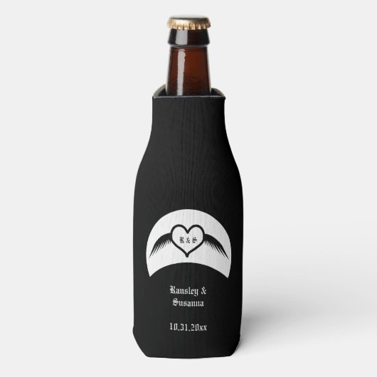 Gotische bruiloft gevleugeld hart Custom Monogramm Flesjeskoeler (Fles Voorkant)