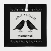 Gotische bruiloft kussen Ravens Custom Glas Ornament (Achterkant)