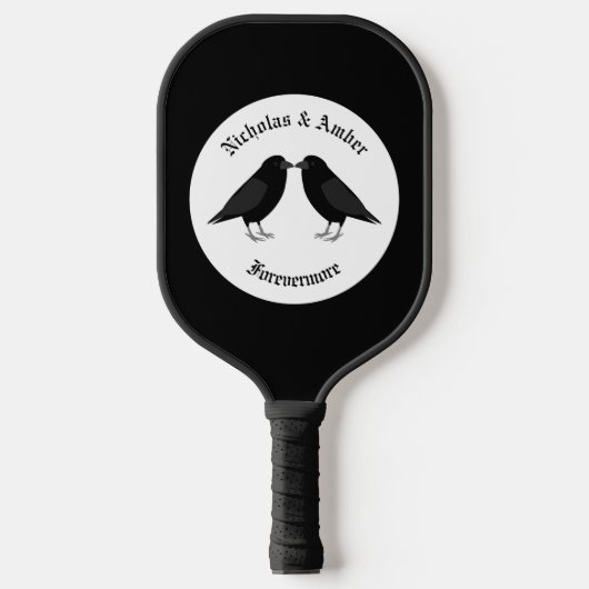 Gotische bruiloft kussen Ravens Custom Pickleball Paddle (Voorkant)