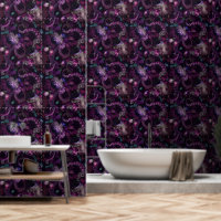 Gotische donkerroze tentakel met bloemen