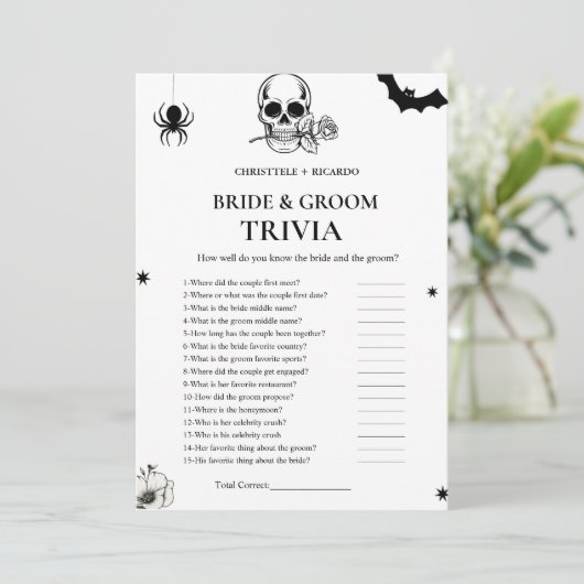 Gotische Halloween bruid & bruidegom Trivia Game K Aankondiging (Staand voorkant)