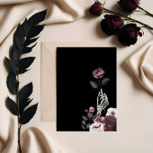 Gotische Halloween Skelet Hand Roos Baby shower Kaart