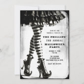 Gotische heks gestreepte benen zwart wit Halloween Kaart (Voorkant)