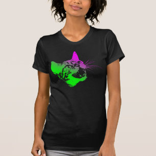 Gotische kat verwilderd kwaad eng grommen slagtand t-shirt