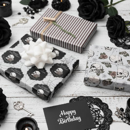 Gotische lichtgrijze schedels en strepen Halloween Inpakpapier Vel