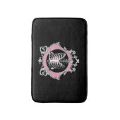 Gotische Liefde | Roze en Zwart Skelet Hart Bloeme Badmat (Voorkant Verticaal)