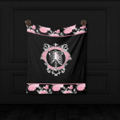Gotische Liefde | Roze en Zwart Skelet Hart Bloeme Fleece Deken