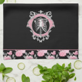 Gotische Liefde | Roze en Zwart Skelet Hart Bloeme Theedoek (Gevouwen)