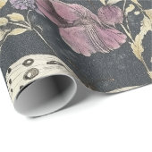  gotische mot en donkere bloem grijs en ivoor cadeaupapier (Rol Hoek)