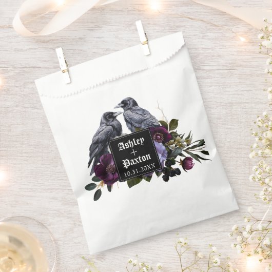 Gotische Paarse Bloemen Boeket met Ravens Bedankzakje (Geknipt)