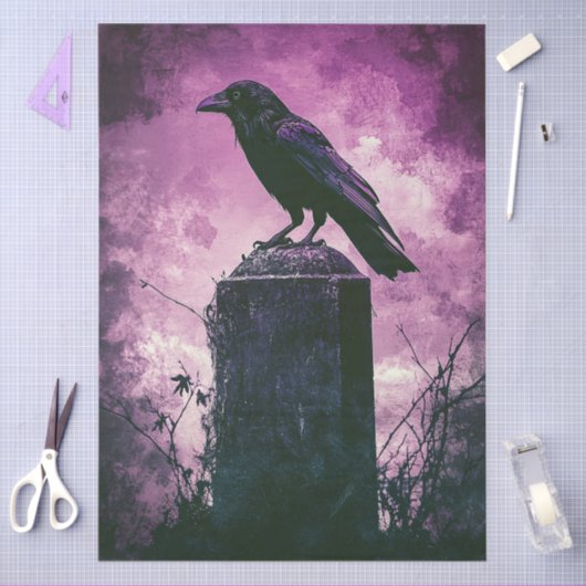 Gotische raaf op grafsteen met Paarse lucht Tissuepapier (Craft)