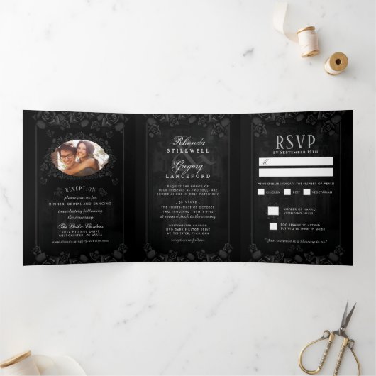 Gotische Romance Halloween (foto) & MENU RSVP #1 (Binnen)