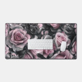 Gotische Roze en Zwarte Rozen Monogram Bureaumat (Keyboard & Muis)