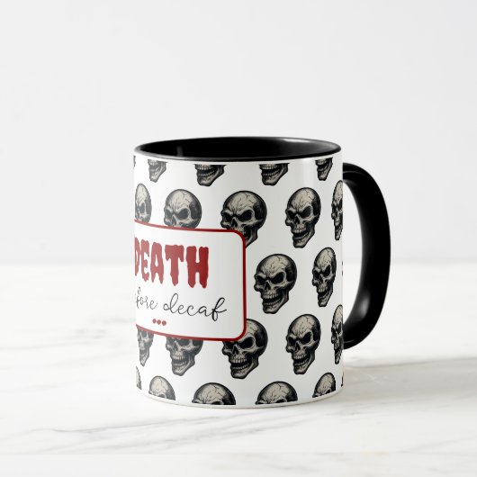 Gotische schedel ‘Dood voor decaf’ | Spooky Funny Mok (Voorkant rechts)