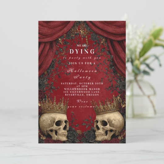 Gotische schedel en zwart Roos Halloween Kaart (Staand voorkant)