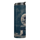 Gotische schedel  oude boeken Dark Academia Thermosbeker (Gedraaid links)