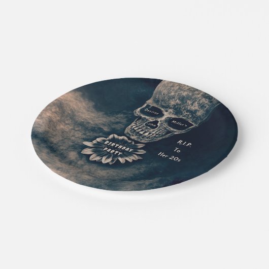 Gotische schedel Zonnebloem RIP Naar haar 20s Papieren Bordje (Gekanteld)